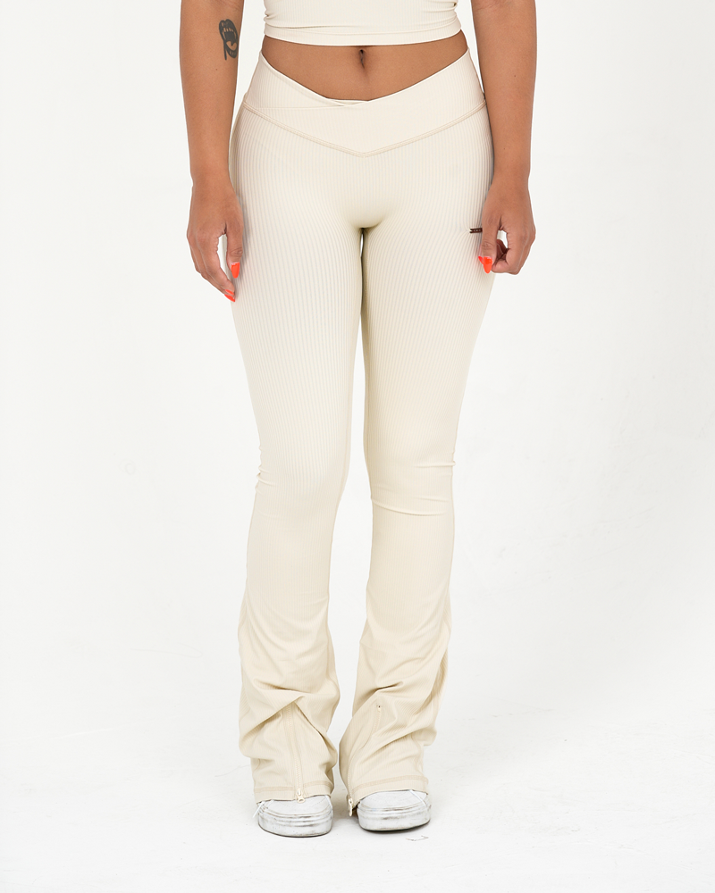 Recycled Ribbed Pant Beige